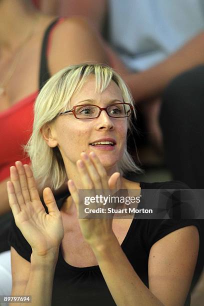 Shelley Jenkins cheers on her boyfriend Jonny Wilkinson at the Toulon against Stade Francais at the Stade Mayol on August 14, 2009 in Toulon, France.