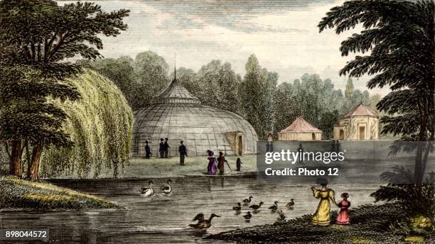 Surrey Zoological Gardens, Walworth, London, England. Engraving after the drawing by Thomas Hosmer Shepherd. In about 1830 Edward Cross kept his...