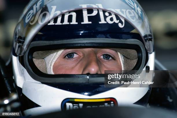 Johnny Dumfries, Lotus-Renault 98T, Grand Prix of Canada, Circuit Gilles Villeneuve, 15 June 1986.