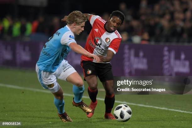 Henk Dijkhuizen of Roda JC, Tyrell Malacia of Feyenoord during the Dutch Eredivisie match between Feyenoord v Roda JC at the Stadium Feijenoord on...