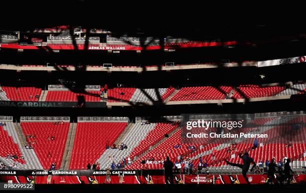 Kicker Aldrick Rosas of the New York Giants warms up on the field before the NFL game against the Arizona Cardinals at the University of Phoenix...