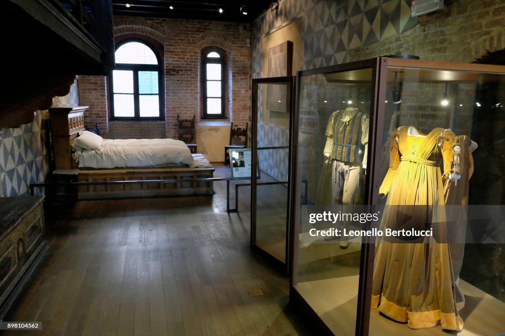Addressed To “Juliet, Verona”, Thousands Of Letters Arrive From All Over The World
