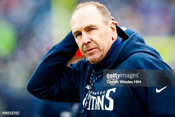 Head Coach Mike Mularkey of the Tennessee Titans in a game against the Los Angeles Rams at Nissan Stadium on December 24, 2017 in Nashville,...