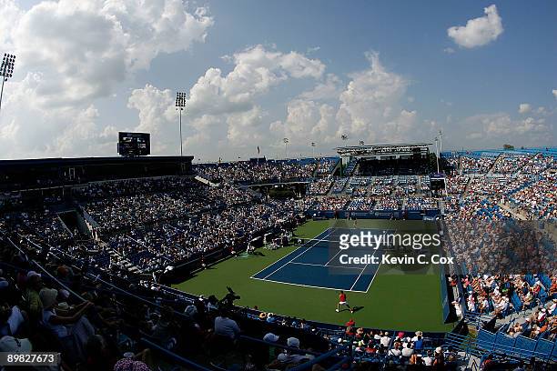 View of Center Court during the finals match between Jelena Jankovic of Serbia and Dinara Safina of Russia in the Western & Southern Financial Group...
