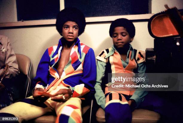 American singer Michael Jackson and his brother Randy backstage at the Inglewood Forum, 26th August 1973.