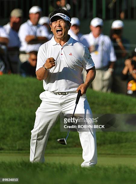 Yang of South Korea after sinking his putt to win August 16 ,2009 at the 91st PGA Championship at the Hazeltine National Golf Club in Chaska,...