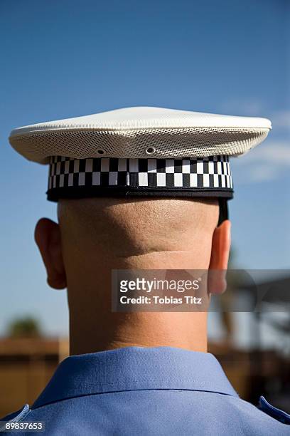 rear view of a policeman - australia occidental fotografías e imágenes de stock