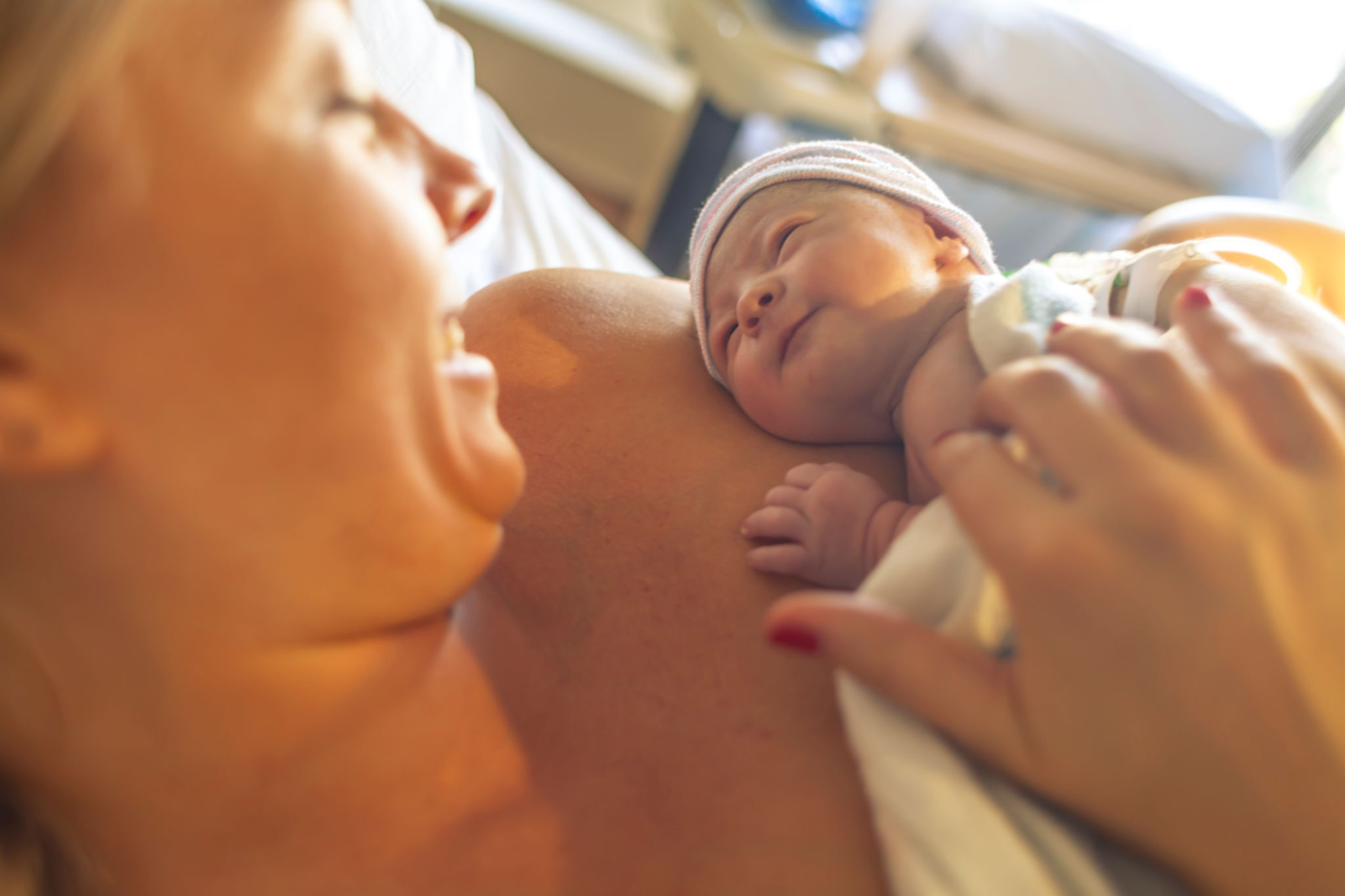 newborn bonding