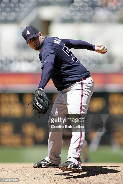 Peter Moylan of the Atlanta Braves pitches during the game against the San Diego Padres at Petco Park on August 5, 2009 in San Diego, California. The...