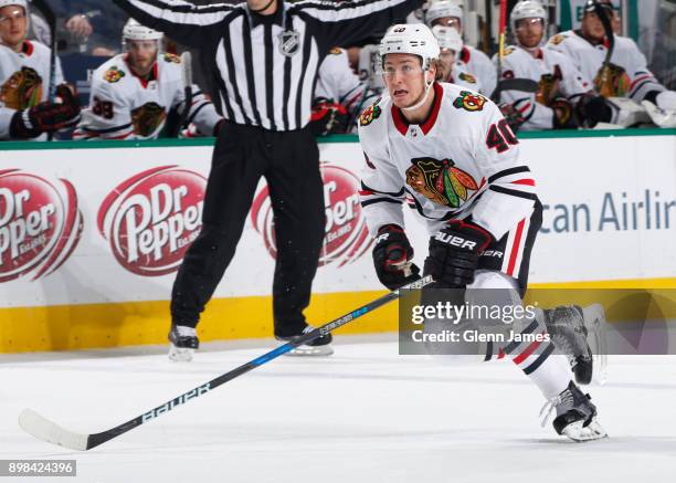 John Hayden of the Chicago Blackhawks skates against the Dallas Stars at the American Airlines Center on December 21, 2017 in Dallas, Texas.