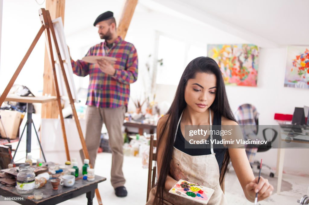 Pintores en estudio