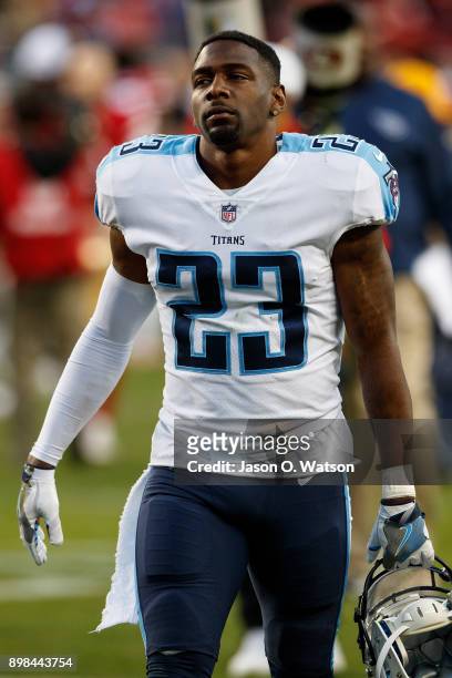 Cornerback Brice McCain of the Tennessee Titans walks off the field after the game against the San Francisco 49ers at Levi's Stadium on December 17,...