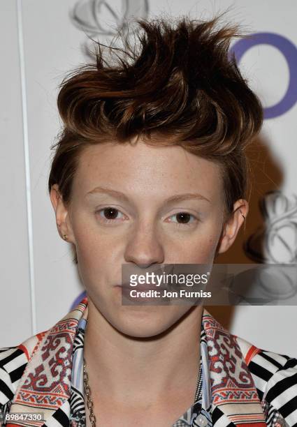 Singer La Roux attends the O2 Silver Clef Awards 2009 at the London Hilton on July 3, 2009 in London, England.