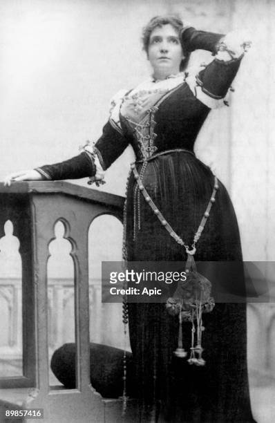 Gounod's Faust with Nellie Melba as Marguerite Photo by AimeDupont 1896