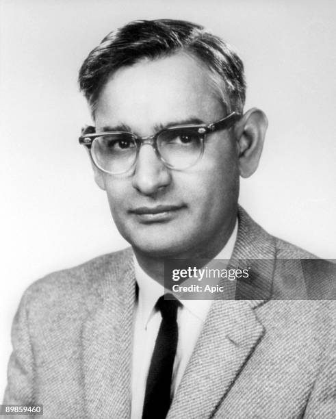 Har Gobind Khorana american physician of indian origins , Nobel Prize Laureate in Physiology and Medicine 1968 for discovery of human genetic code