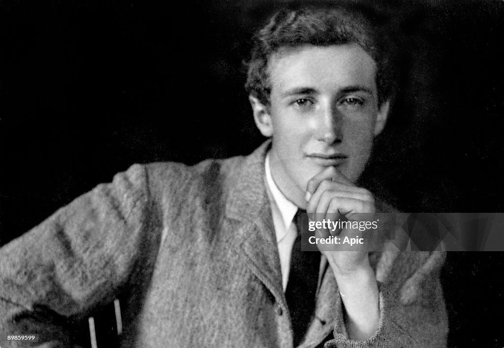 Denys Finch-Hatton (1887-1931) he was Karen Blixen's lovers, here in 1908