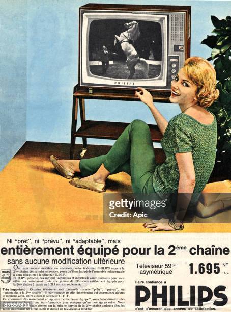 French advert for the television Philips , publishing during 1960