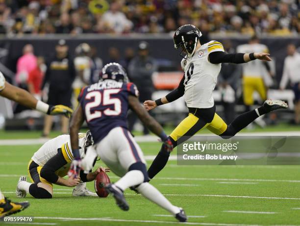 Chris Boswell of the Pittsburgh Steelers kicks a 34 yard field goal in the first quarter against the Houston Texans at NRG Stadium on December 25,...