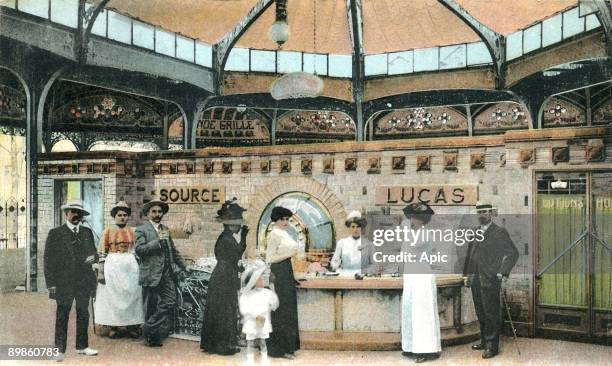 The Lucas spring in Vichy in 1910, postcard