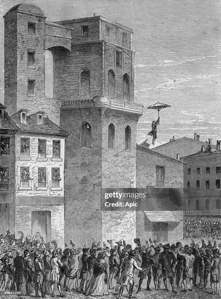 Sebastien Lenormand made the first experience of the parachute by