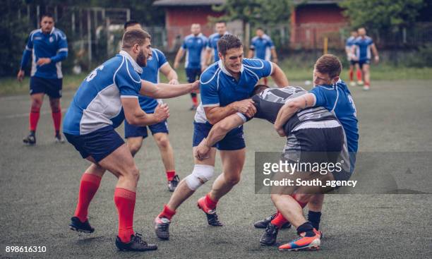 get that player - rugby union stock pictures, royalty-free photos & images