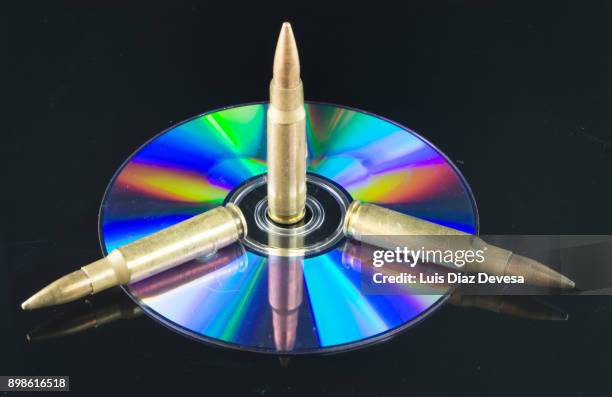 violent music - living rom stock pictures, royalty-free photos & images