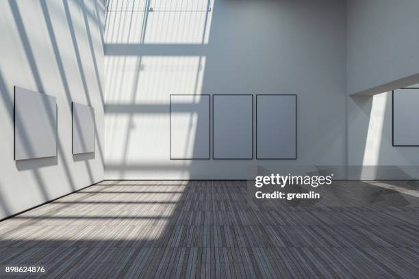 lege kunstgalerie - art gallery interior stockfoto's en -beelden