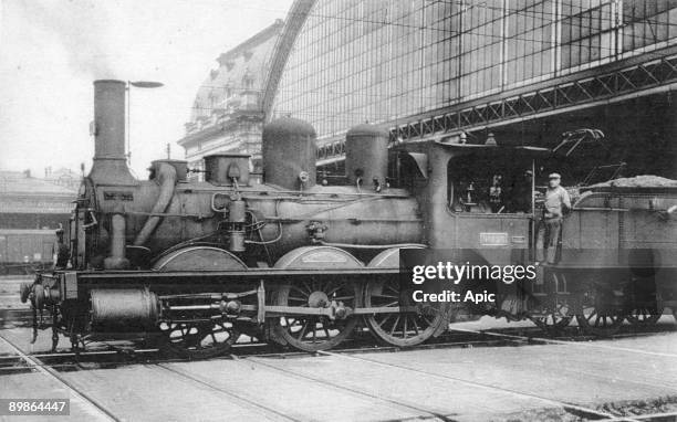 Steam engines, built in 1867 - 1869, in the station of Bordeaux, postcard