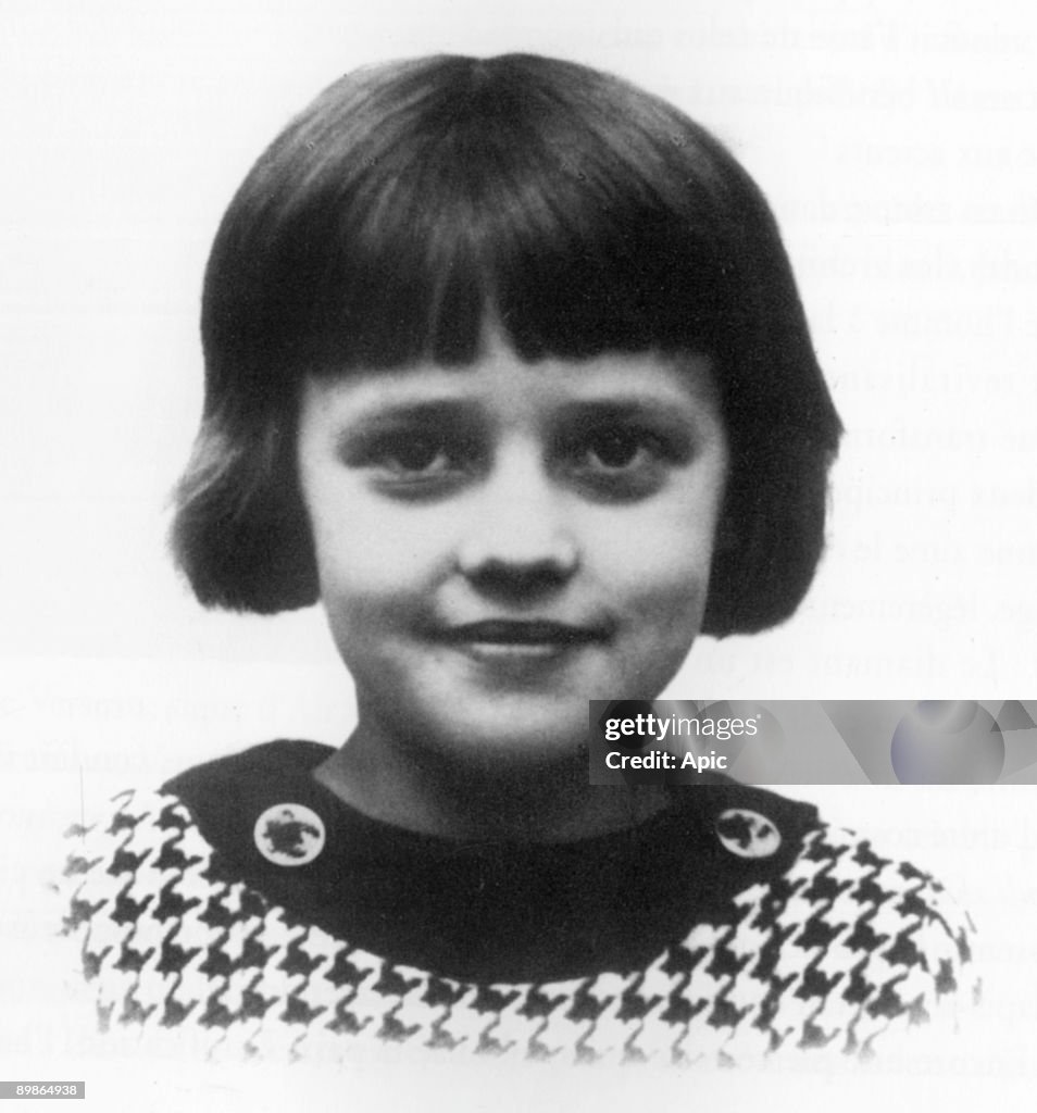 French actress Jeanne Moreau as a child (4) in 1932