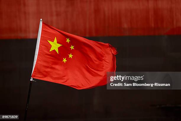 stars on flag - chinese vlag stockfoto's en -beelden