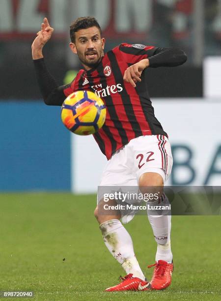 Mateo Musacchio of AC Milan in action during the serie A match between AC Milan and Atalanta BC at Stadio Giuseppe Meazza on December 23, 2017 in...