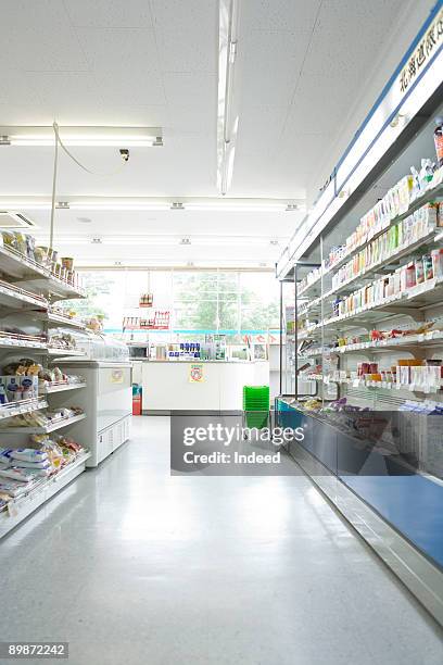 convenience store - loja de conveniência - fotografias e filmes do acervo