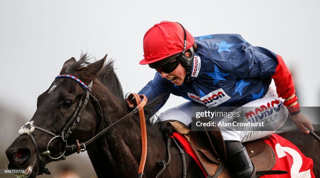 Kempton Races