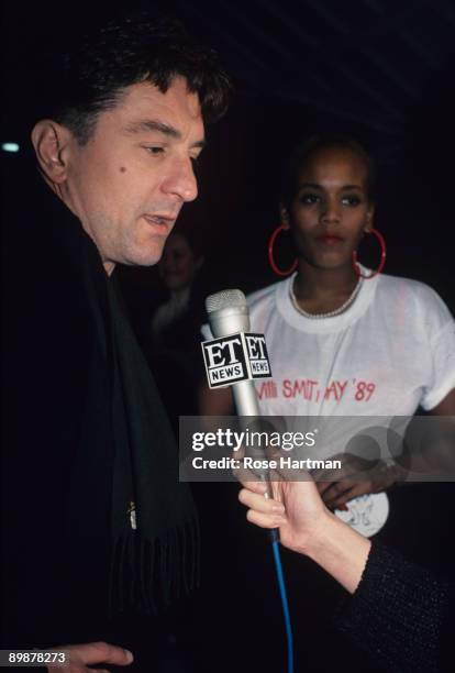 The actor Rober De Niro and his long-time girlfriend Toukie Smith attend an AIDS benefit auction honoring her brother, the designer Willi Smith, New...