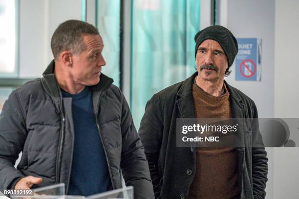 Confidential" Episode 511 -- Pictured: Jason Beghe as Hank Voight, Elias Koteas as Alvin Olinsky --