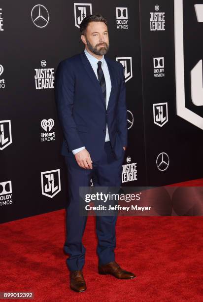 Executive producer/actor Ben Affleck arrives at the premiere of Warner Bros. Pictures' 'Justice League' at the Dolby Theatre on November 13, 2017 in...