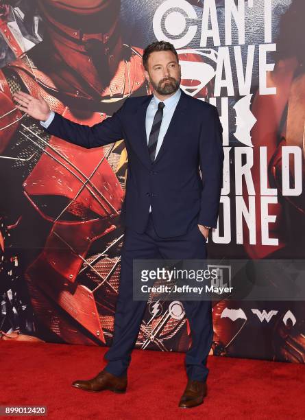 Executive producer/actor Ben Affleck arrives at the premiere of Warner Bros. Pictures' 'Justice League' at the Dolby Theatre on November 13, 2017 in...