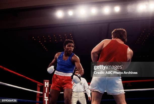 Greg Page, Igor Vysotsky boxing at 1976 U.S.A. - U.S.S.R. Amateur Heavyweight Championships.