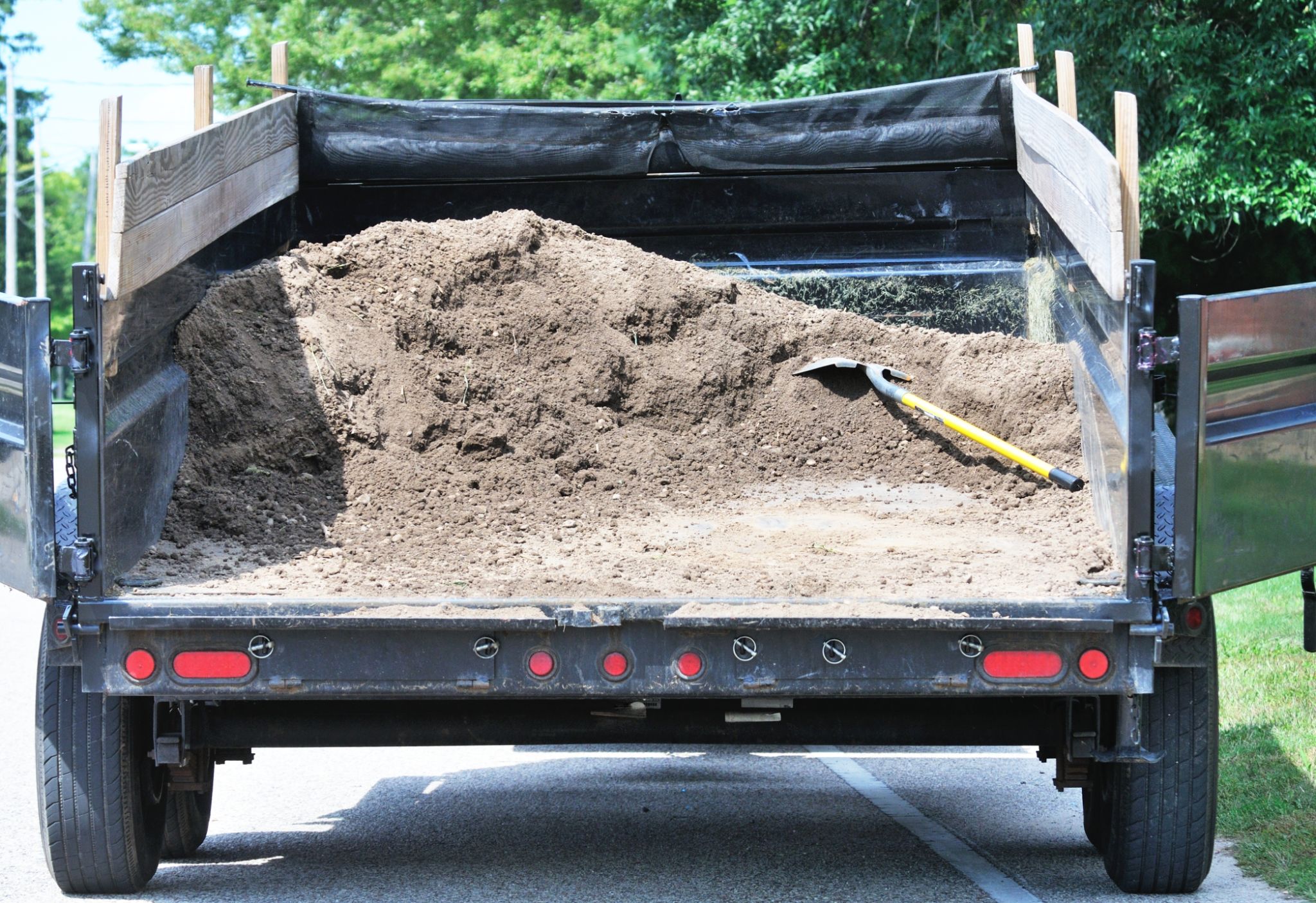 dump trailer types