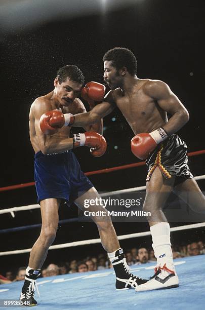 Light Welterweight Title: Aaron Pryor in action, right hand punch to Alexis Arguello during fight at Orange Bowl Stadium. Miami, FL CREDIT: Manny...