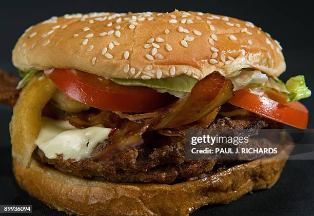 Whopper Beef 276 Whopper Stock Photos, High-Res Pictures, and Images - Getty Images