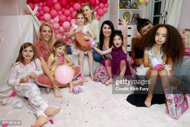 Birdie Leigh Silverstein, Busy Philipps, Cricket Pearl Silverstein, Valentina Haas, Sara Foster, Estee Stanley, Flora Furst, Brigette Romanek, and...