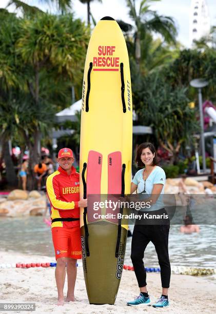 Garbine Muguruza poses for a photo at the Southbank Beach ahead of the 2018 Brisbane International on December 29, 2017 in Brisbane, Australia.