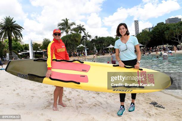 Garbine Muguruza poses for a photo at the Southbank Beach ahead of the 2018 Brisbane International on December 29, 2017 in Brisbane, Australia.