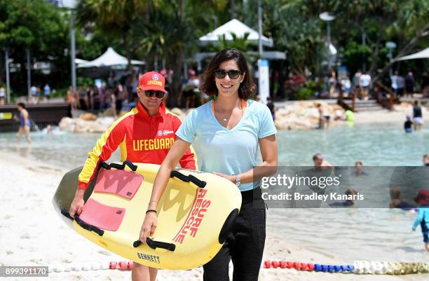 Garbine Muguruza walks along Streets Beach ahead of the 2018 Brisbane International on December 29, 2017 in Brisbane, Australia.