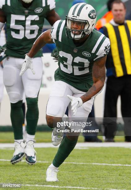 Juston Burris of the New York Jets runs on the field in an NFL football game against the Los Angeles Chargers on December 24, 2017 at MetLife Stadium...