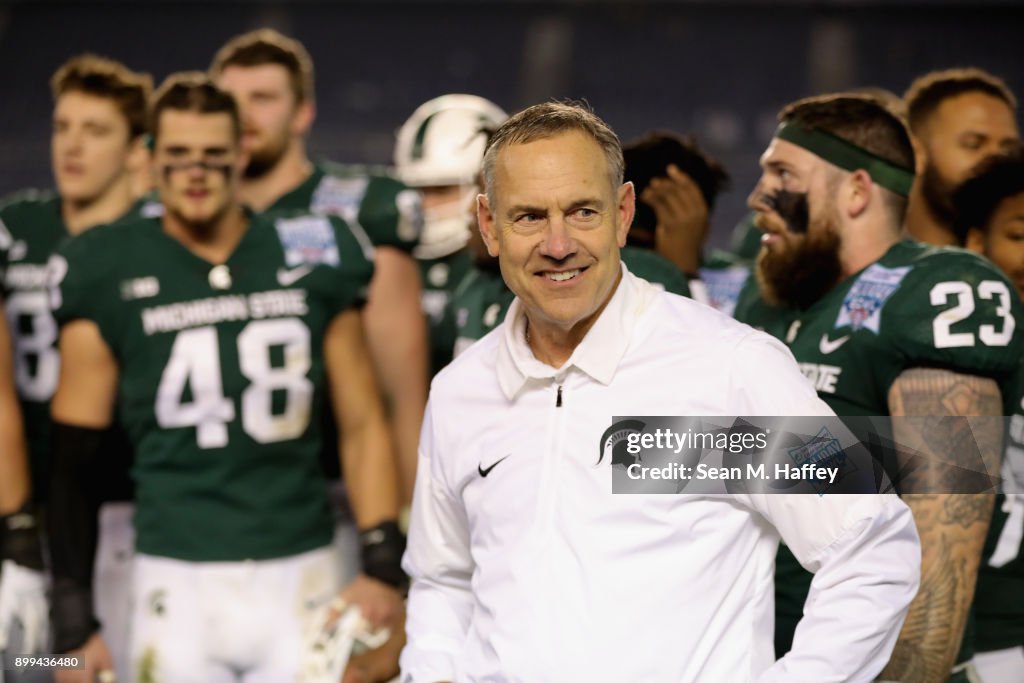 SDCCU Holiday Bowl - Michigan State v Washington State