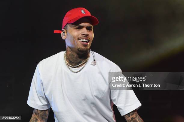 Singer Chris Brown performs on stage at The Big Show at Little Caesars Arena on December 28, 2017 in Detroit, Michigan.