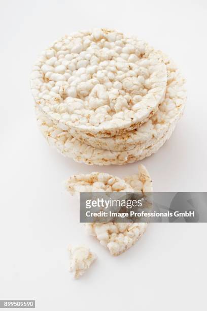 ricecakes, one broken - rice cakes stock pictures, royalty-free photos & images