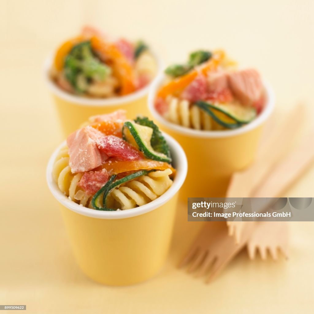 Pasta salad with salmon and vegetables